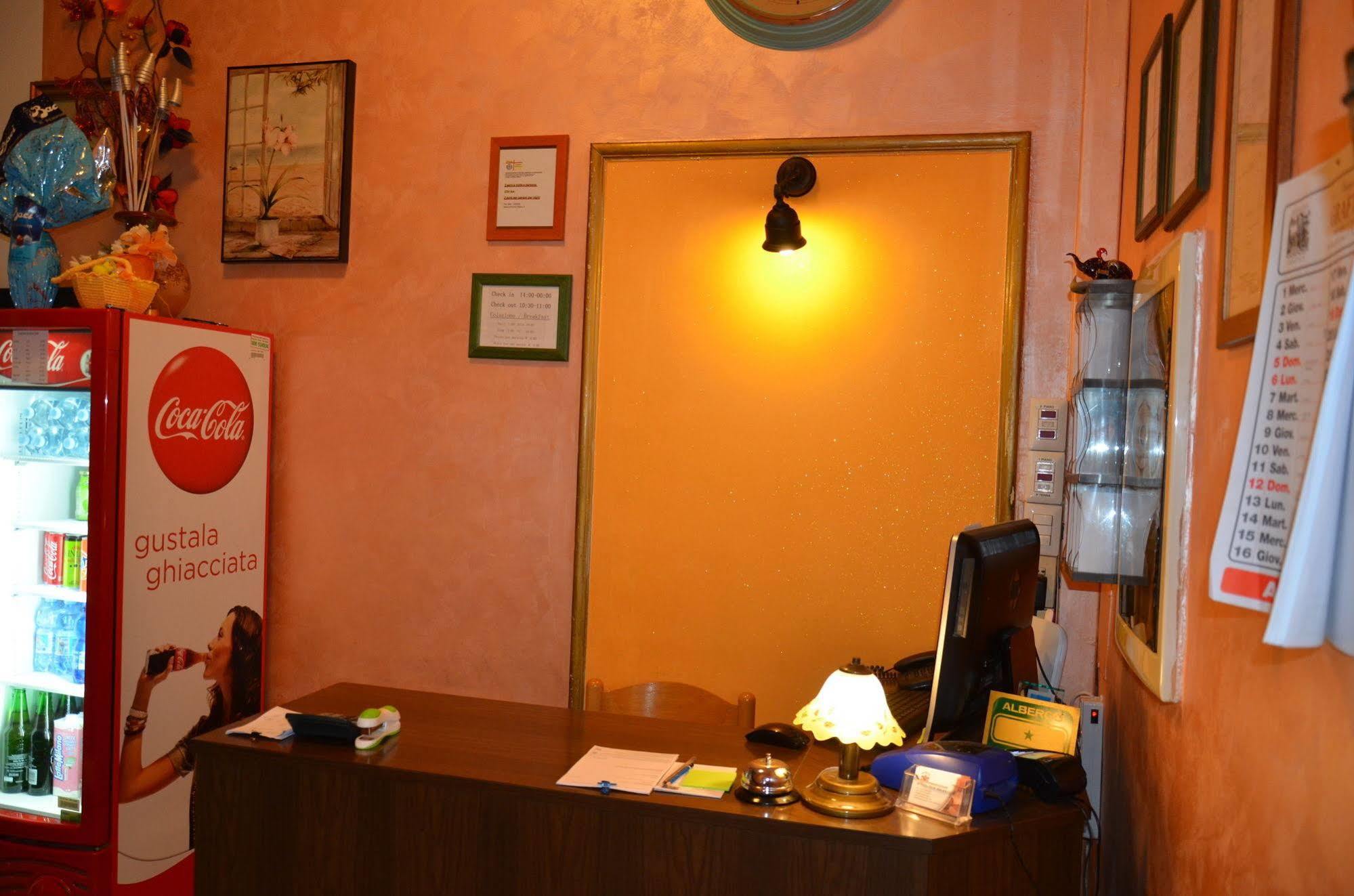 Hotel New ميلان المظهر الخارجي الصورة