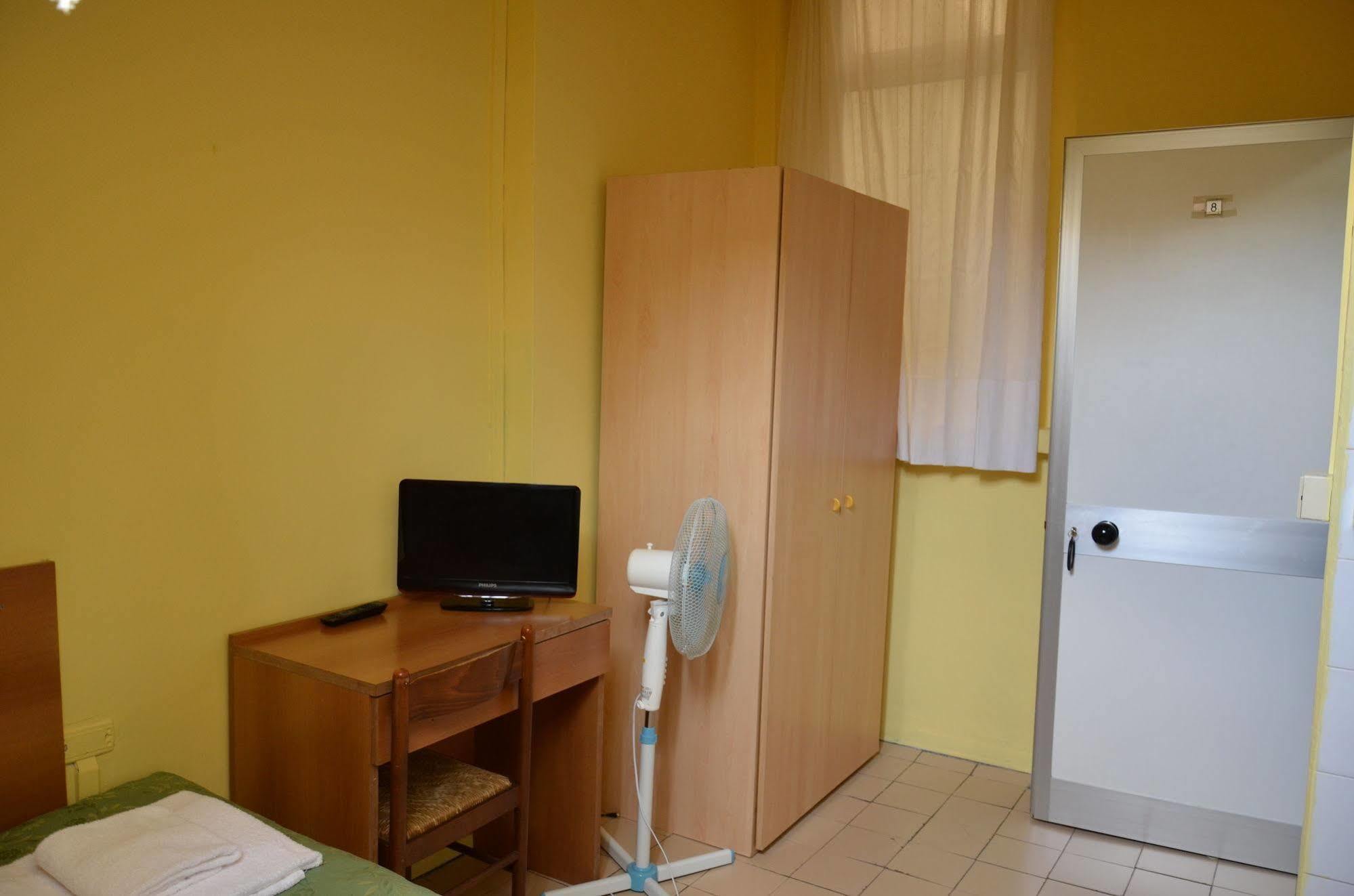 Hotel New ميلان المظهر الخارجي الصورة